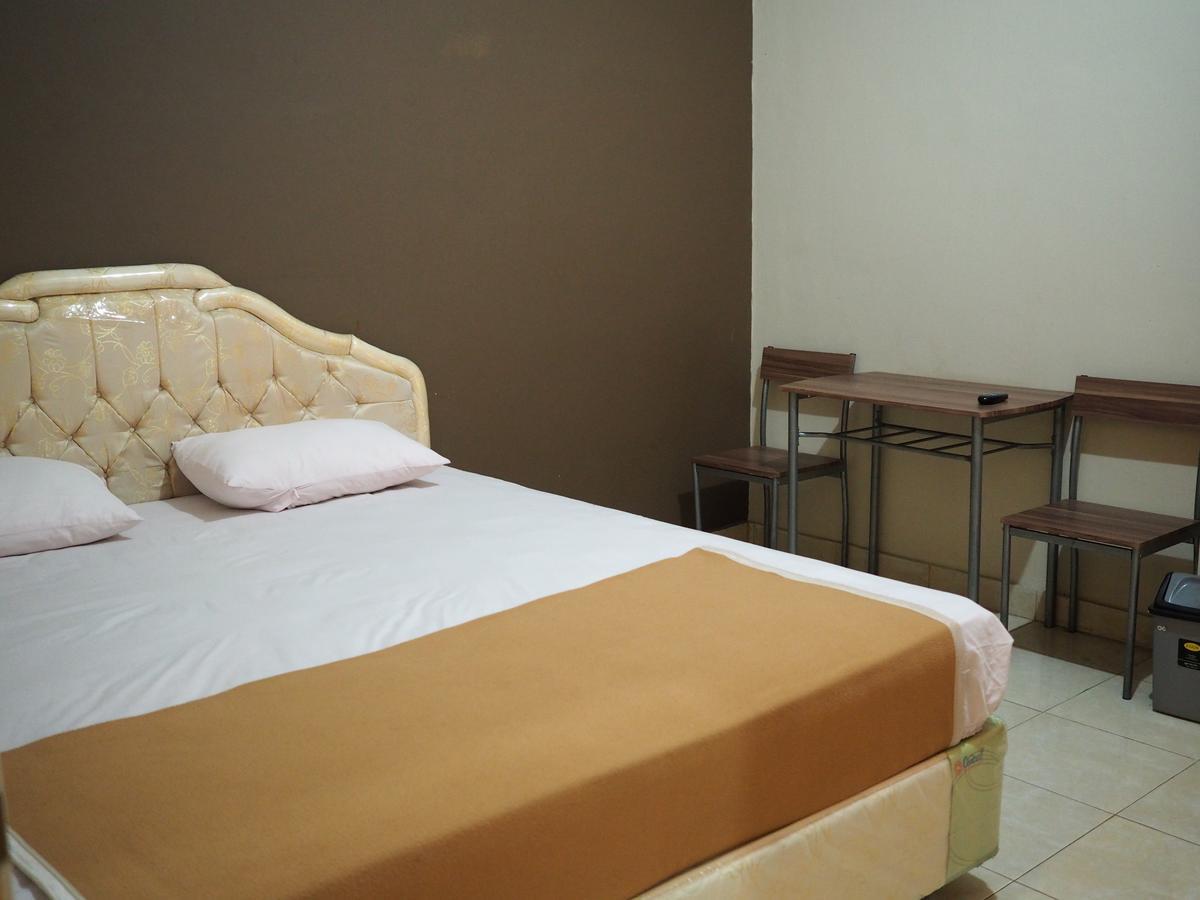Diaga Grha Hotel יוגיאקרטה מראה חיצוני תמונה